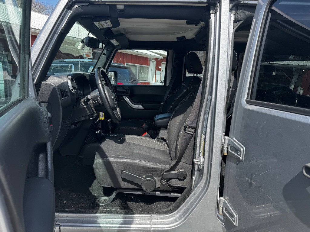 2017 Jeep Wrangler Unlimited Image 11