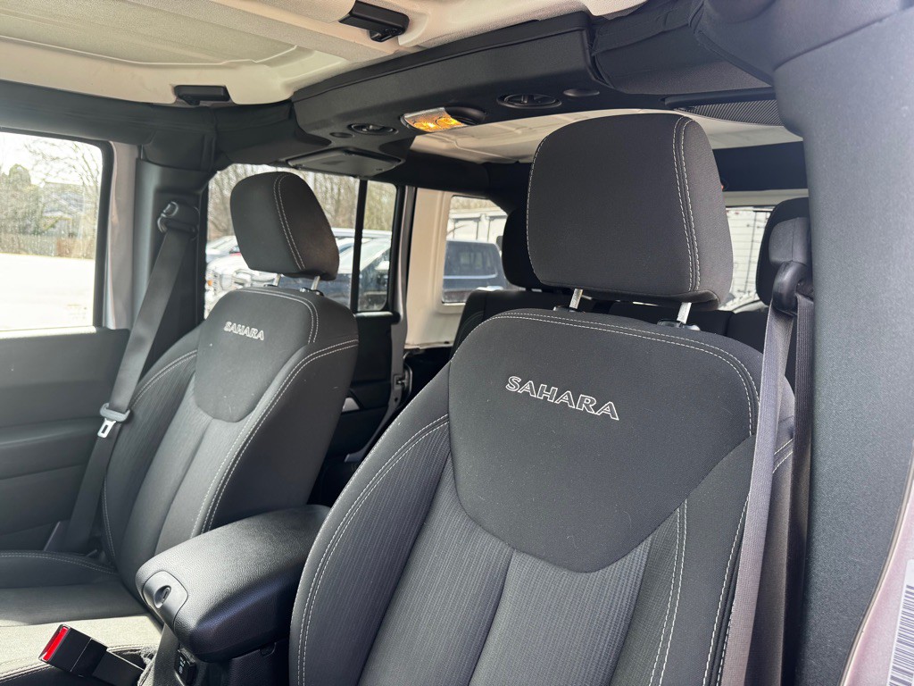 2017 Jeep Wrangler Unlimited Image 13