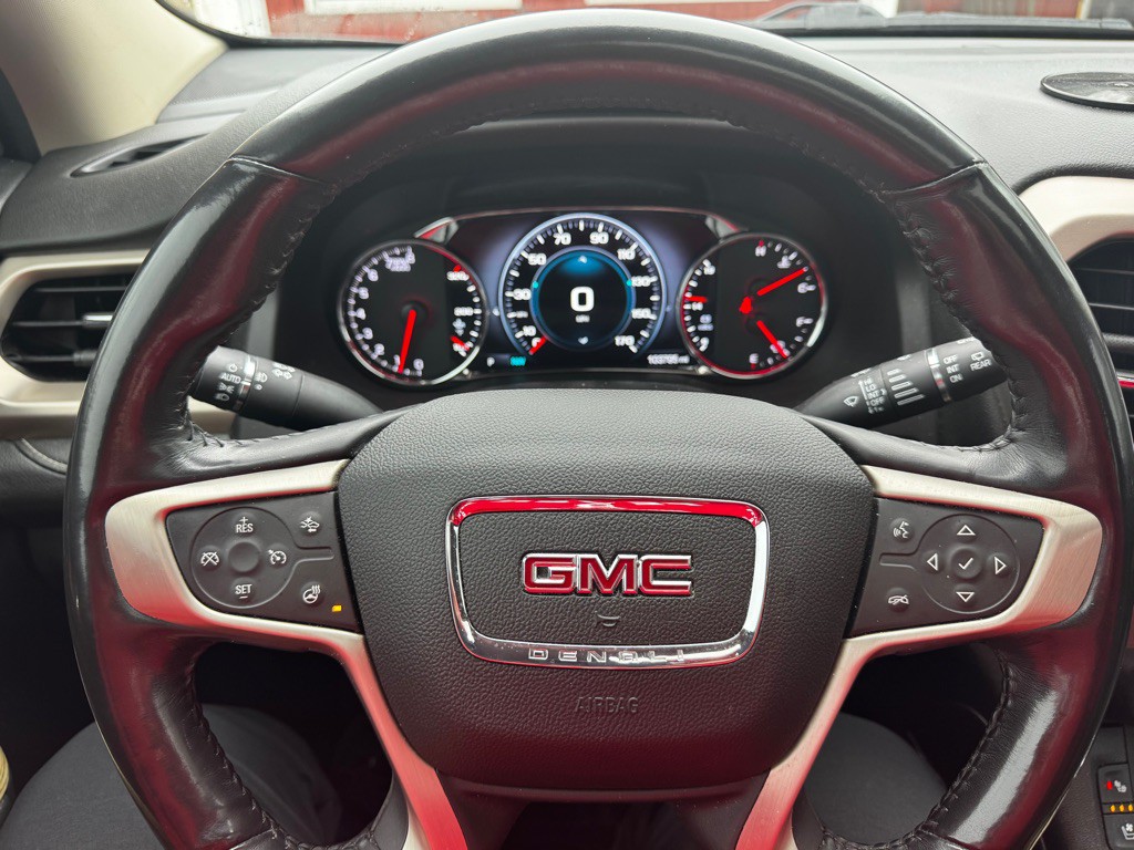2018 GMC Acadia Image 12