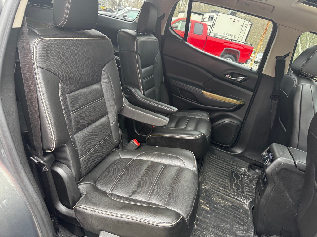 2018 GMC Acadia Image 26
