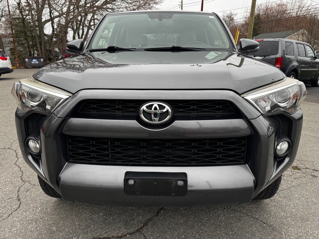 2015 Toyota 4Runner Image 3