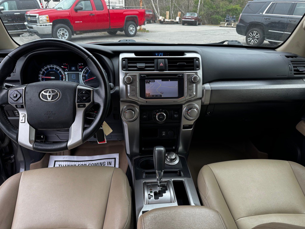2015 Toyota 4Runner Image 15