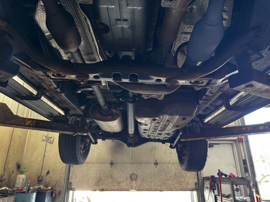 2015 Toyota 4Runner Image 35
