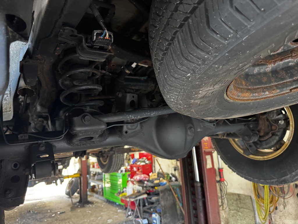 2015 Toyota 4Runner Image 39
