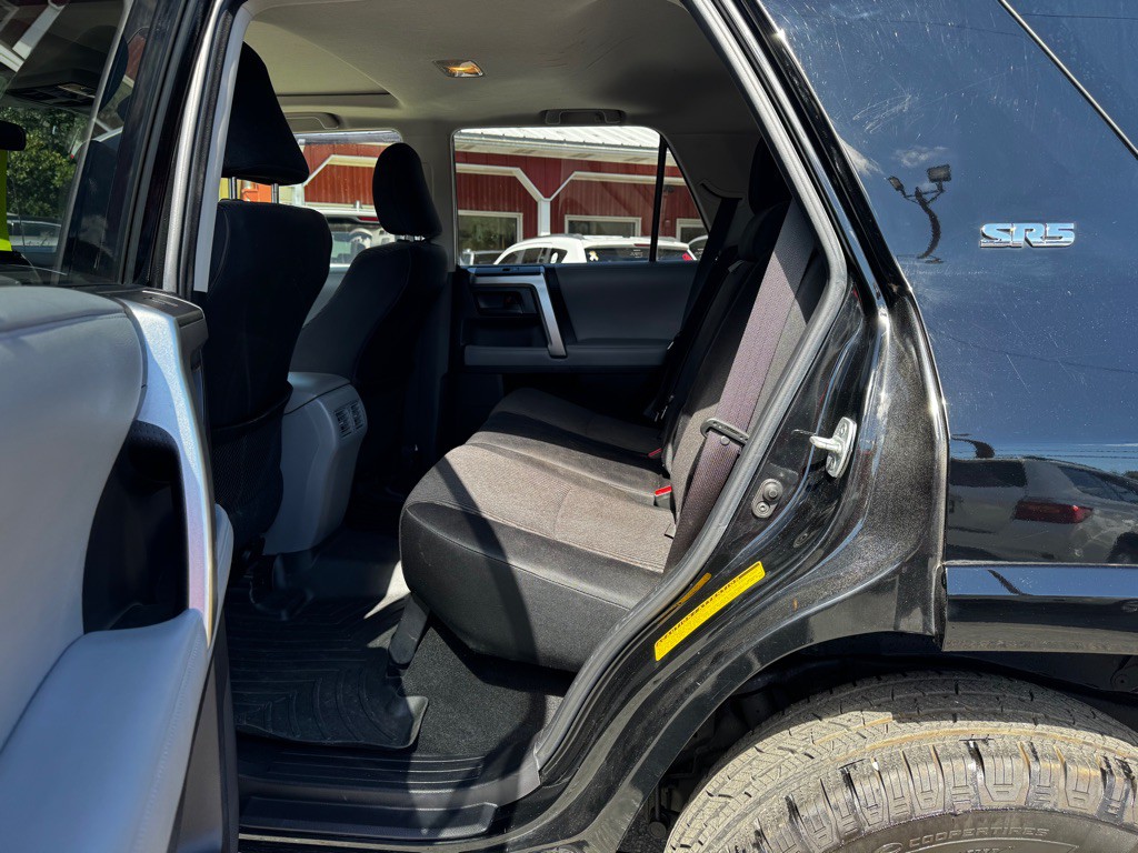 2013 Toyota 4Runner Image 13