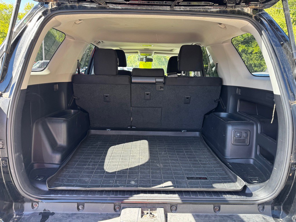 2013 Toyota 4Runner Image 18