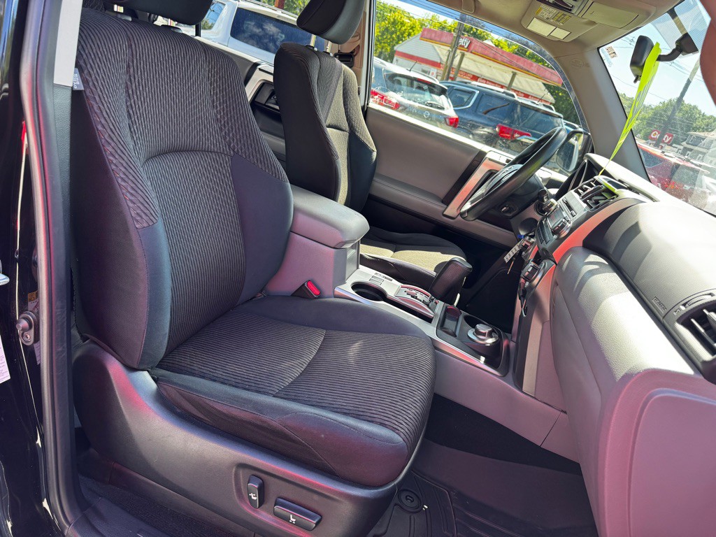 2013 Toyota 4Runner Image 22