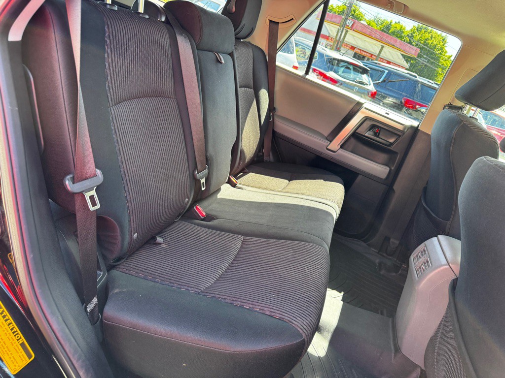 2013 Toyota 4Runner Image 24