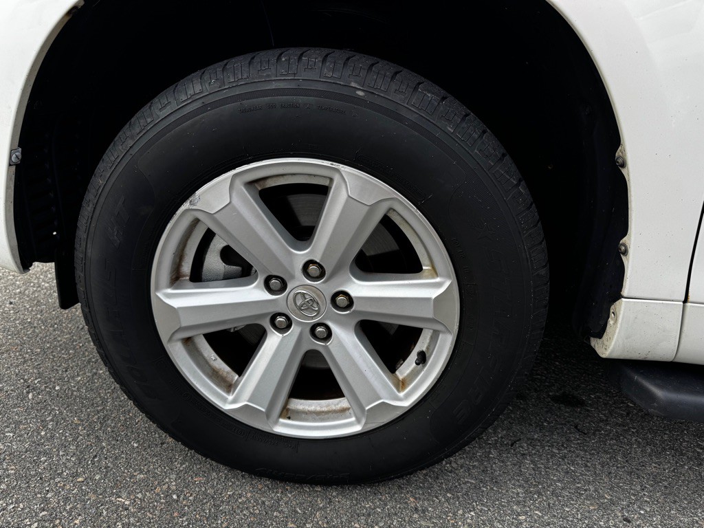 2010 Toyota Highlander Image 37