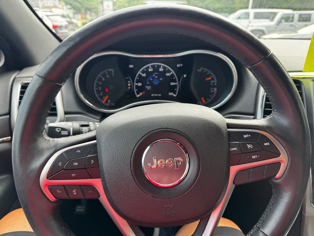 2018 Jeep Grand Cherokee Image 35