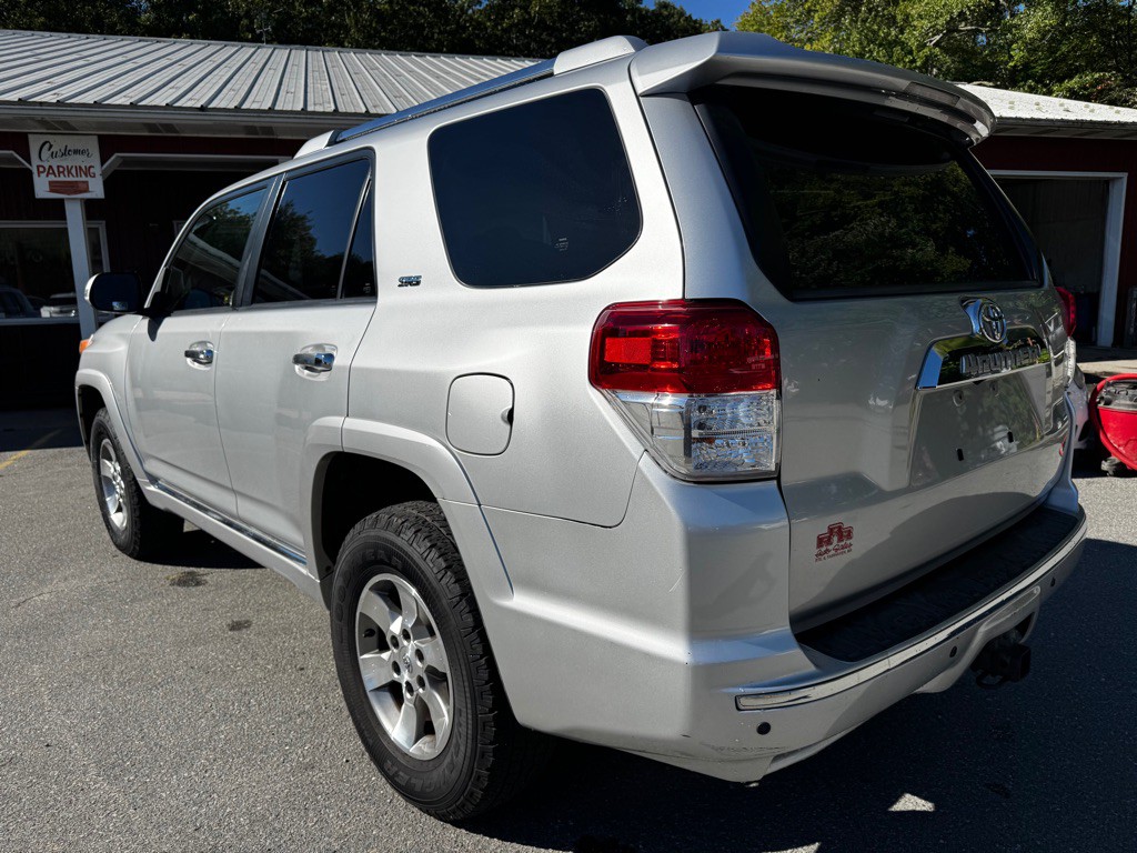2012 Toyota 4Runner Image 3