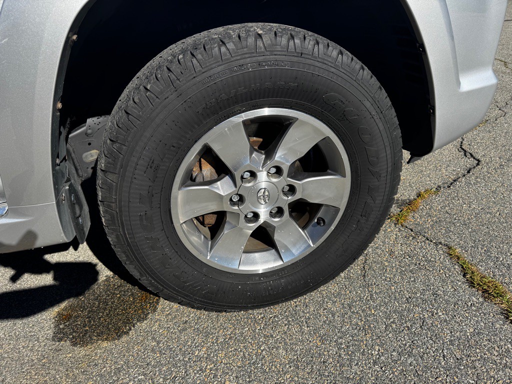 2012 Toyota 4Runner Image 43