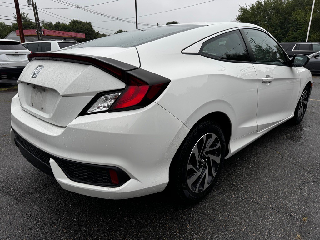 2018 Honda Civic Image 8