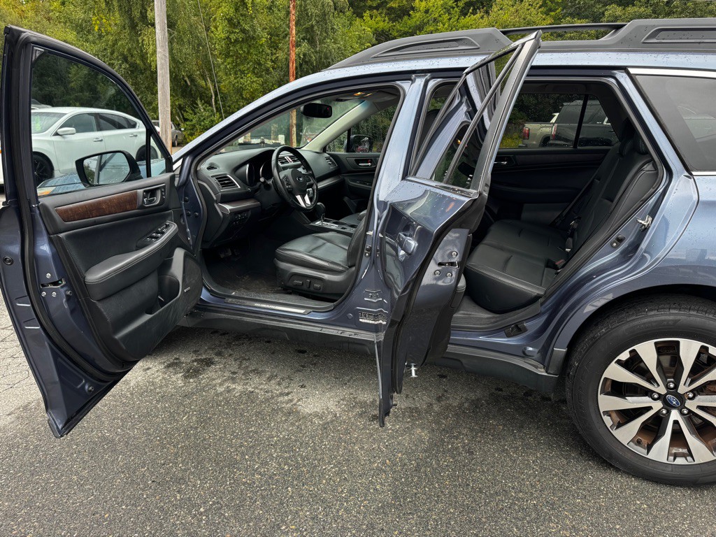 2016 Subaru Outback Image 9