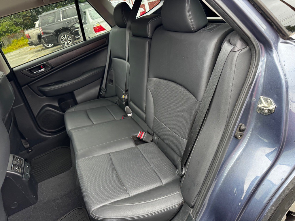 2016 Subaru Outback Image 13