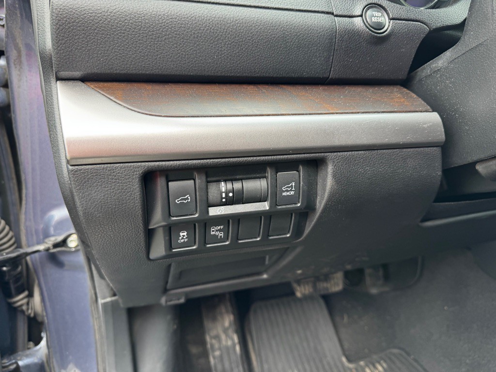 2016 Subaru Outback Image 17
