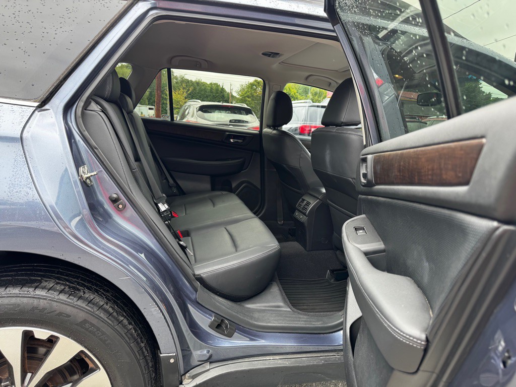 2016 Subaru Outback Image 24