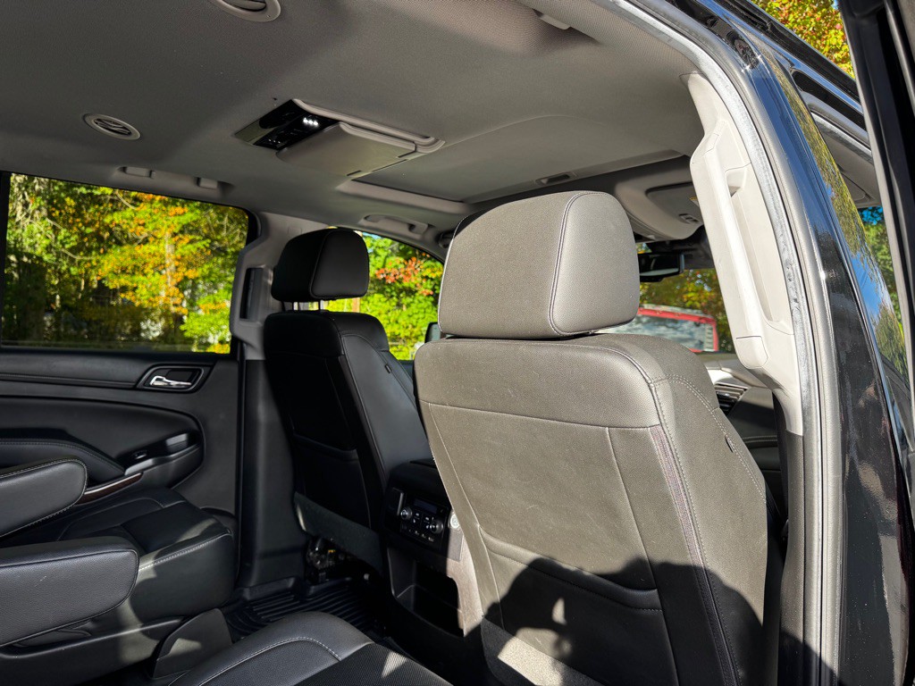 2017 GMC Yukon Image 28