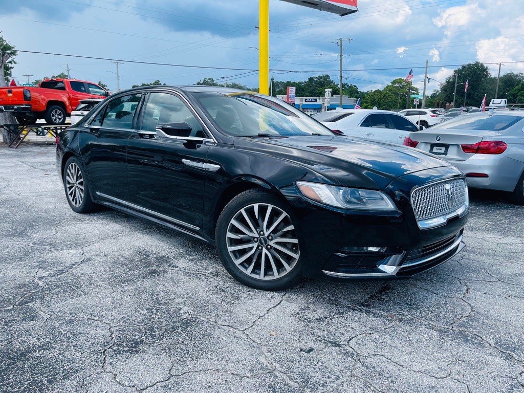 2019 Lincoln Continental Image 3