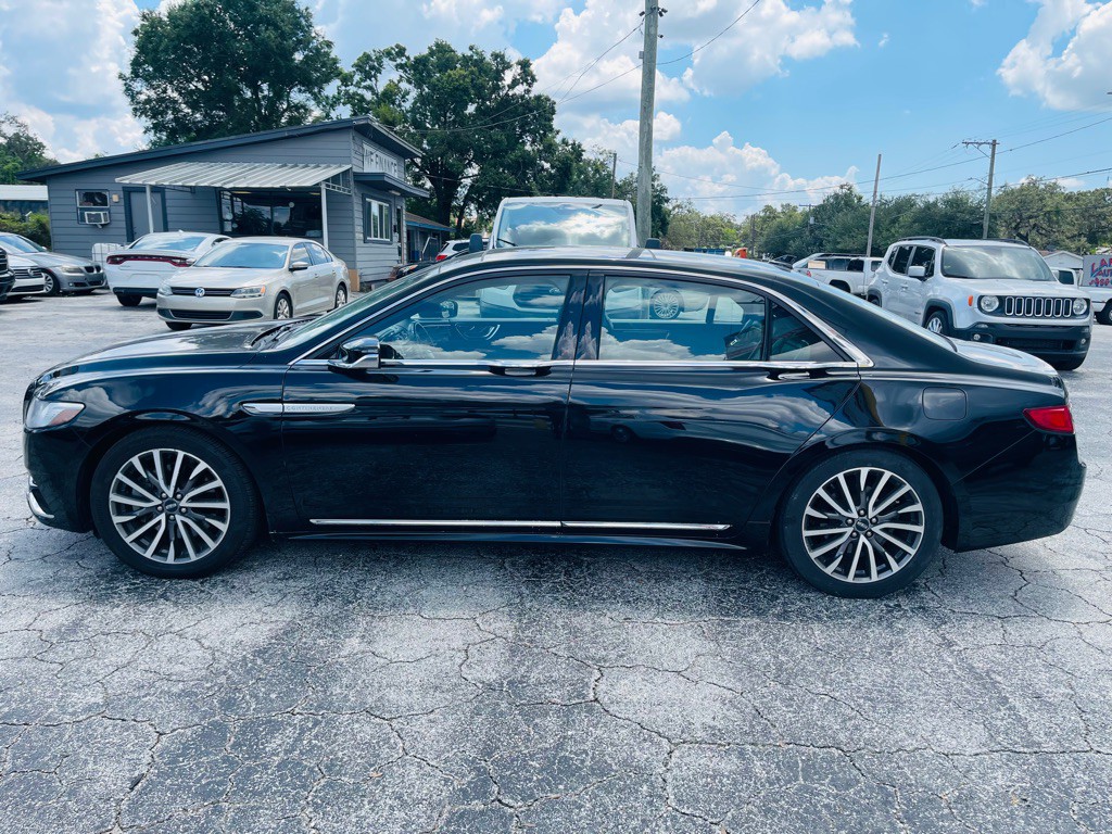 2019 Lincoln Continental Image 8