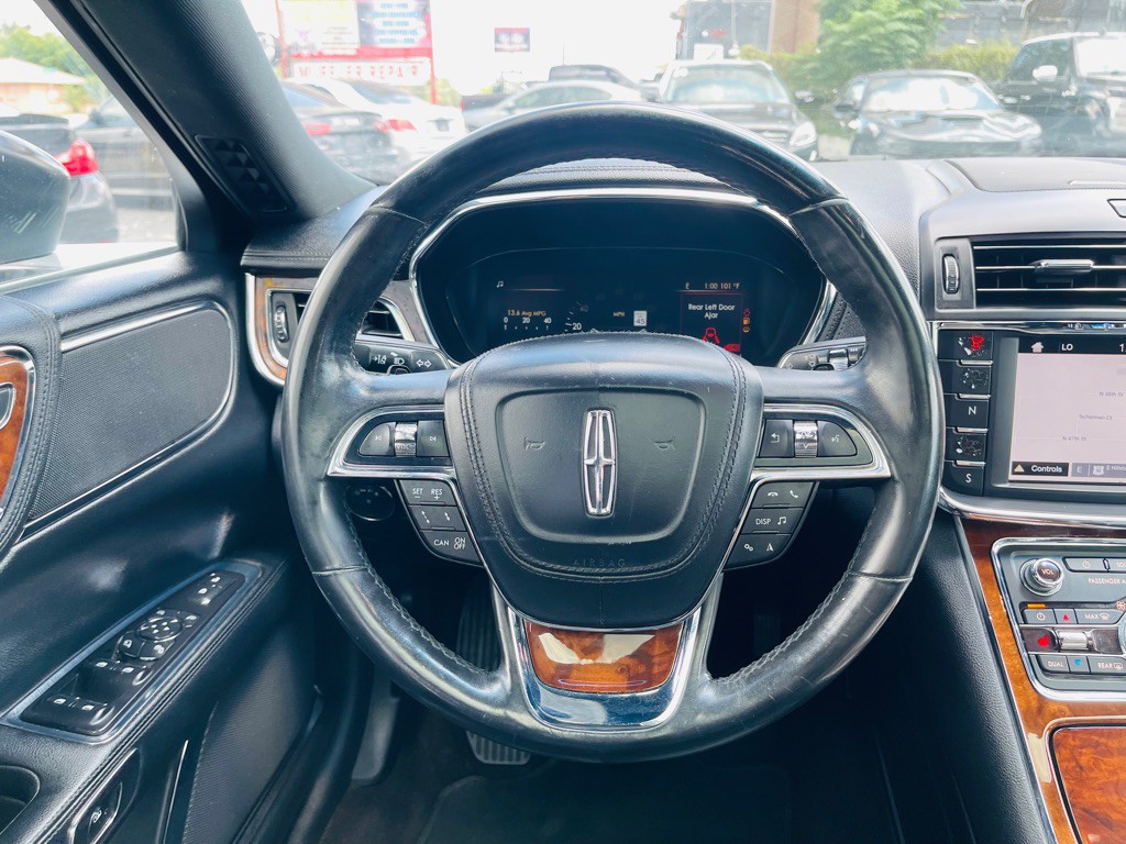 2019 Lincoln Continental Image 28