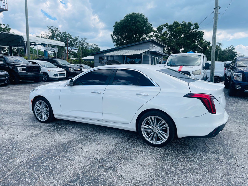 2023 Cadillac CT4 Image 9