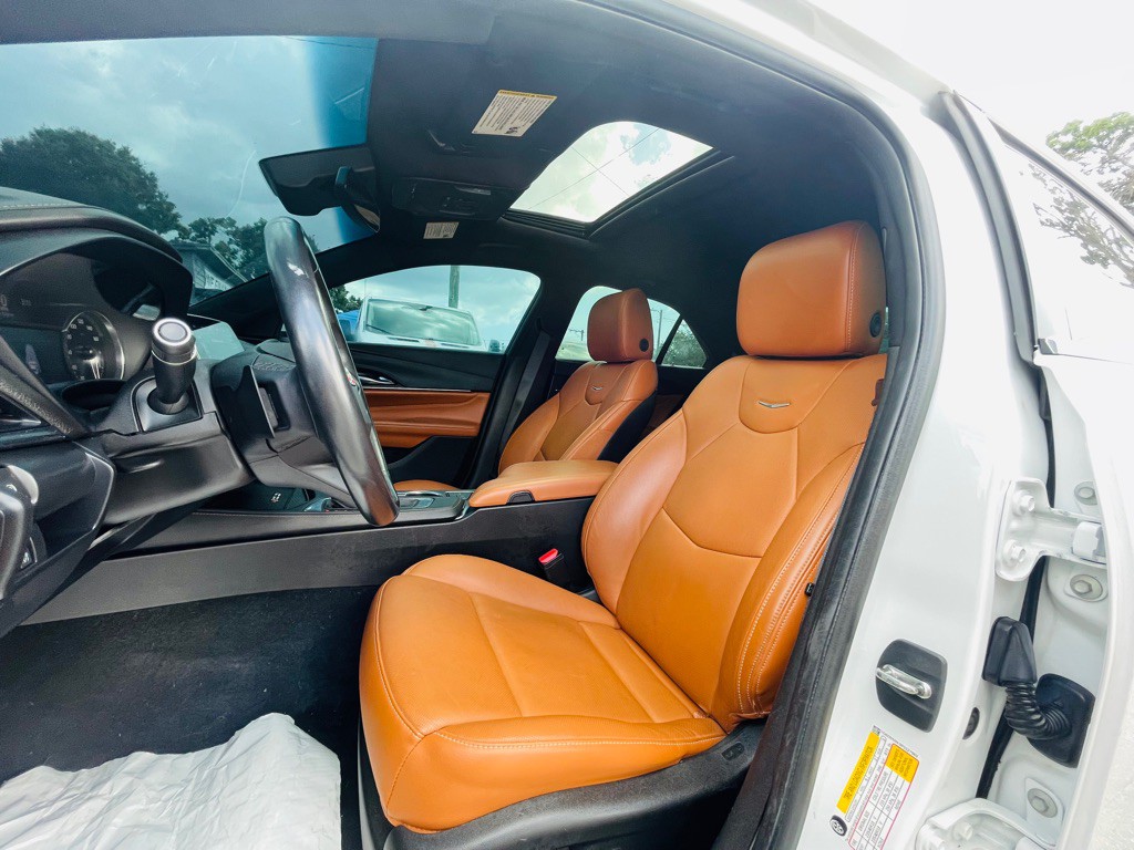 2023 Cadillac CT4 Image 15