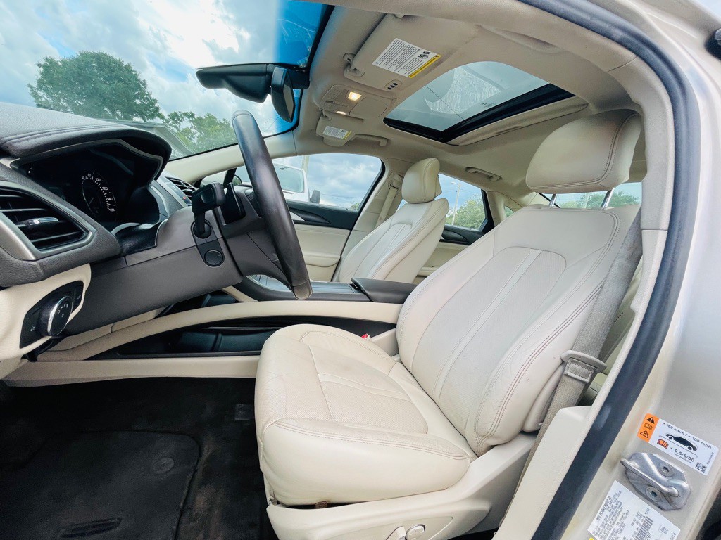 2017 Lincoln MKZ Image 17