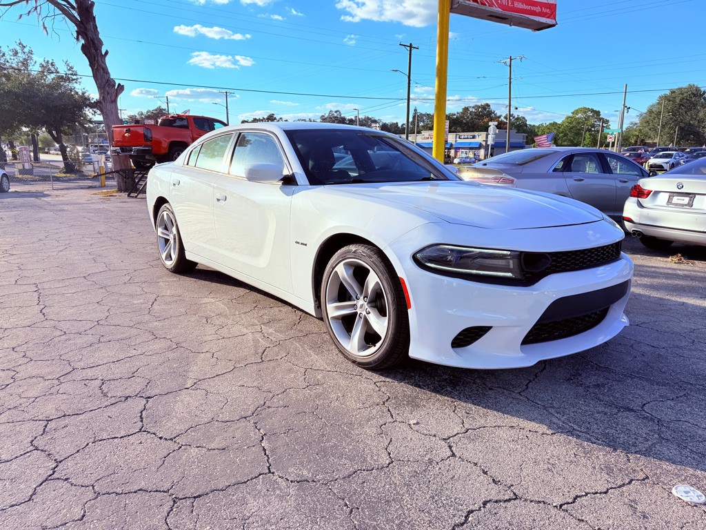 2018 Dodge Charger Image 2