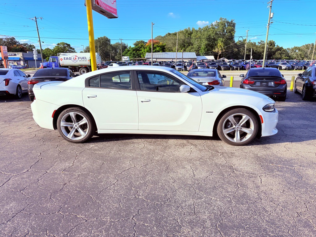 2018 Dodge Charger Image 11