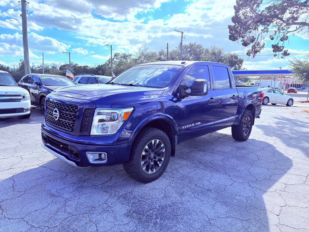 2019 Nissan Titan Image 4