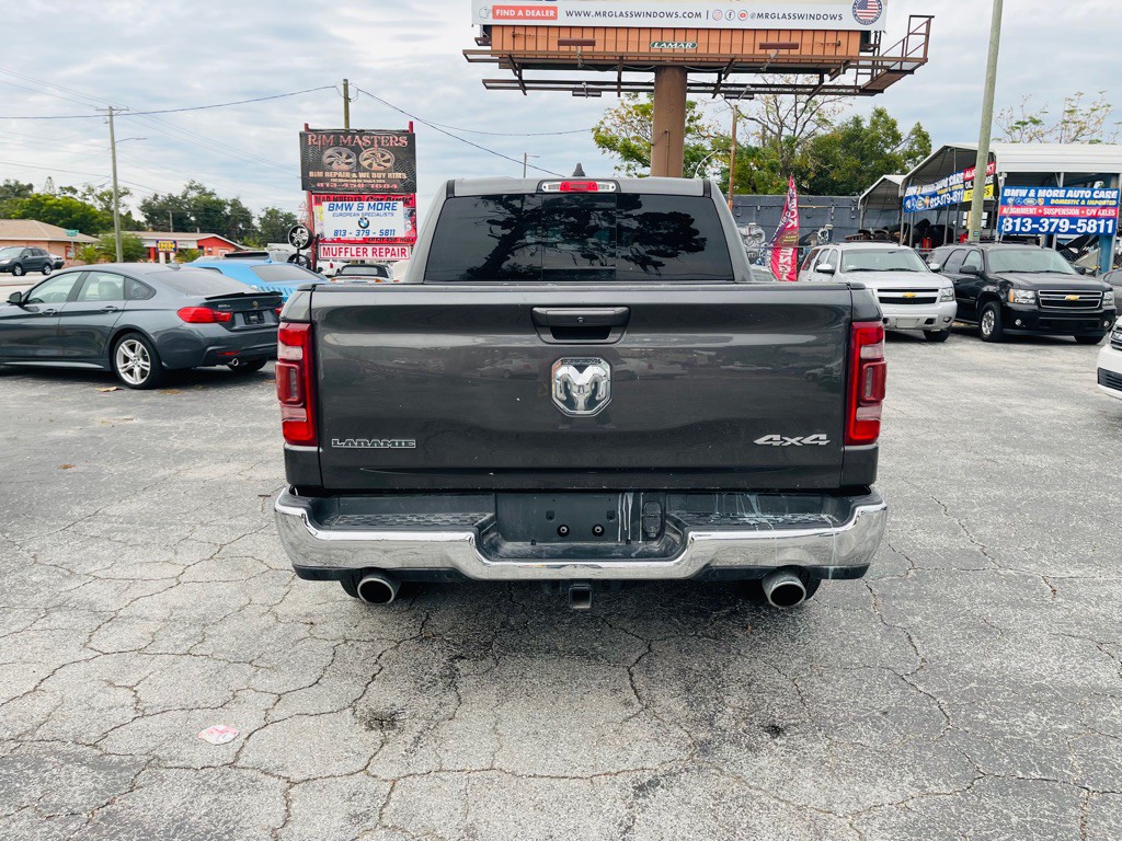 2021 RAM 1500 Image 9