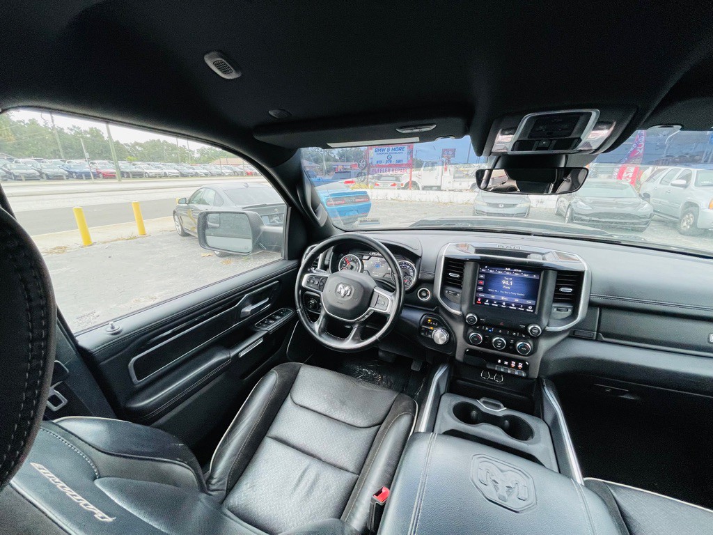 2021 RAM 1500 Image 18