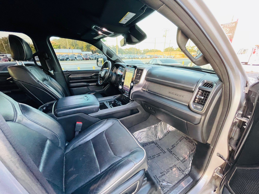 2019 RAM 1500 Image 32