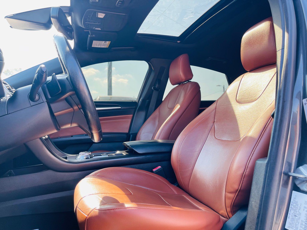 2020 Ford Fusion Image 15