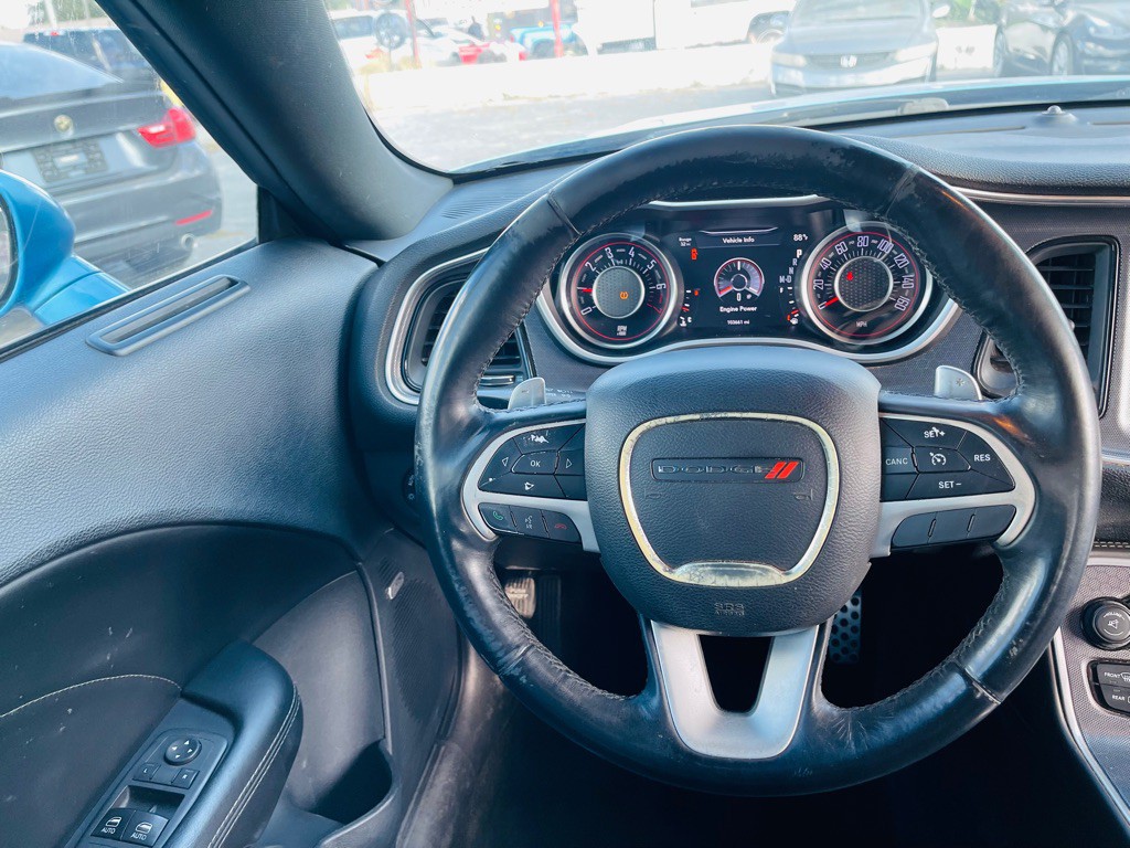 2015 Dodge Challenger Image 21