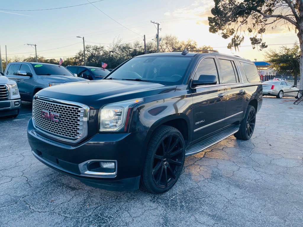 2016 GMC Yukon Image 5