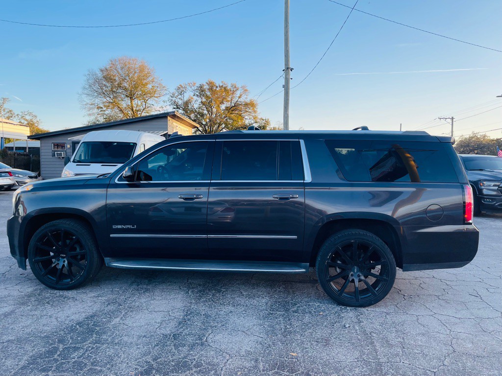 2016 GMC Yukon Image 6