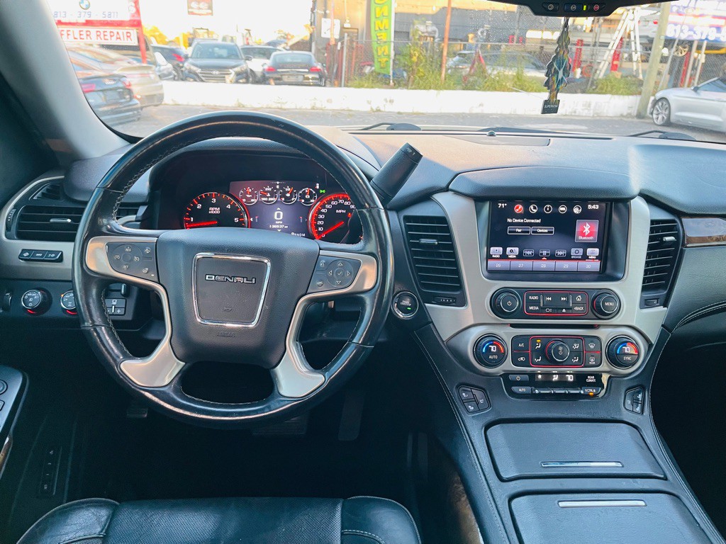 2016 GMC Yukon Image 20