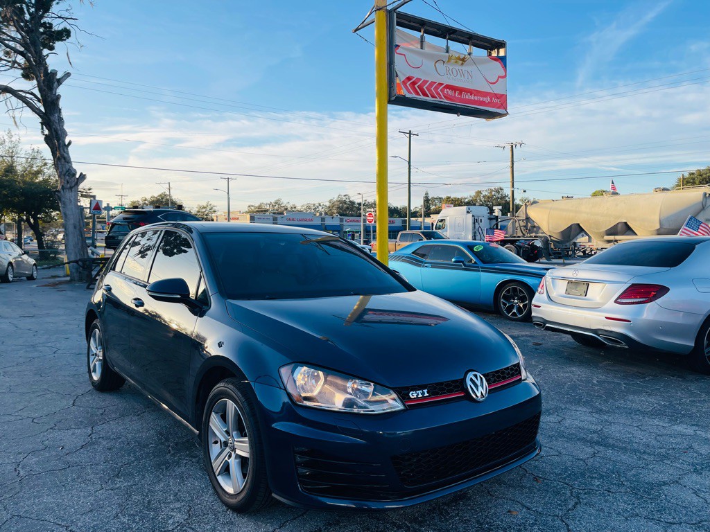 2017 Volkswagen Golf Image 24