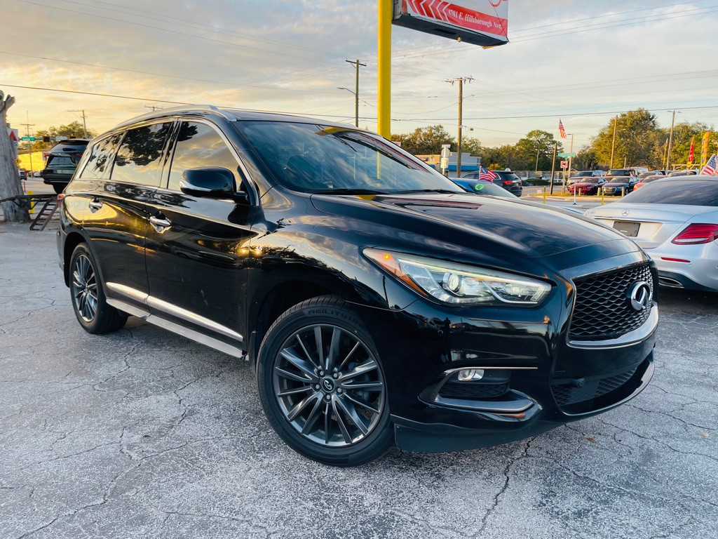 2020 INFINITI QX60 Image 2