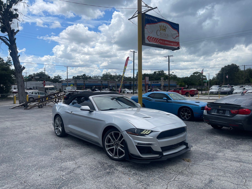 2019 Ford Mustang Image 2