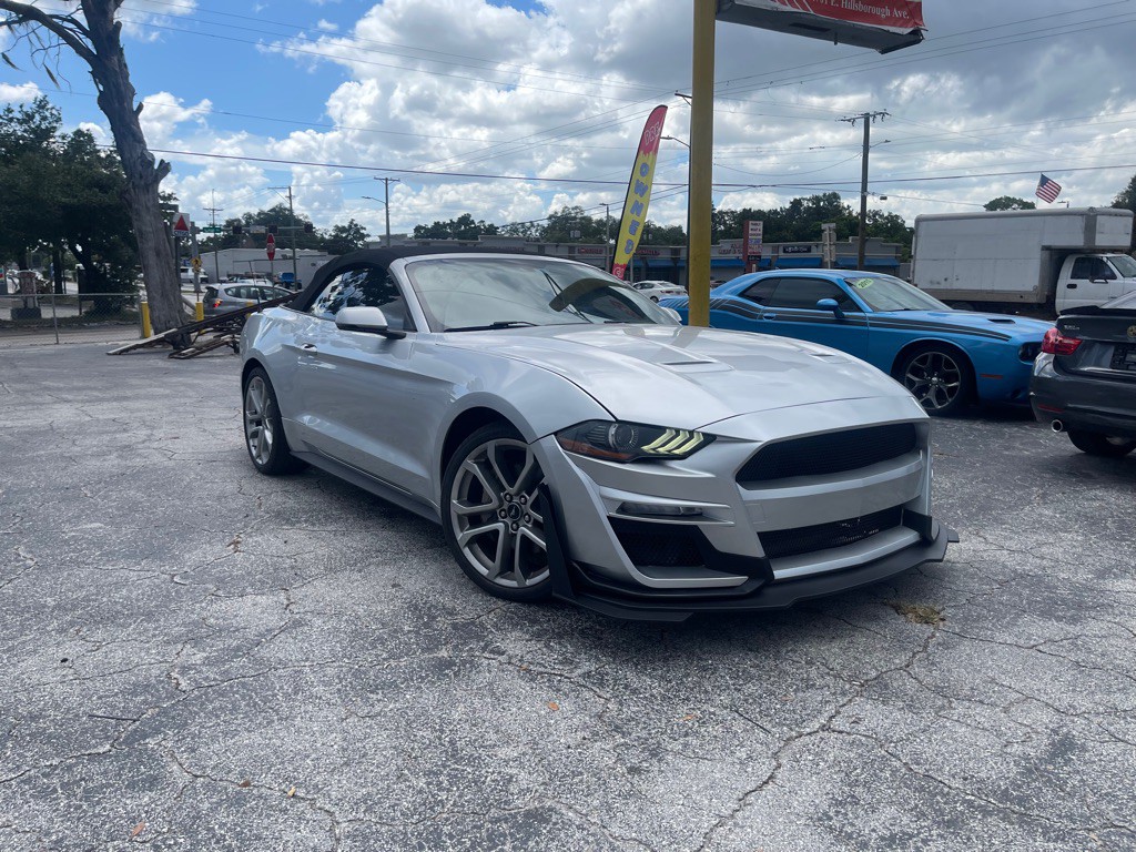 2019 Ford Mustang Image 3