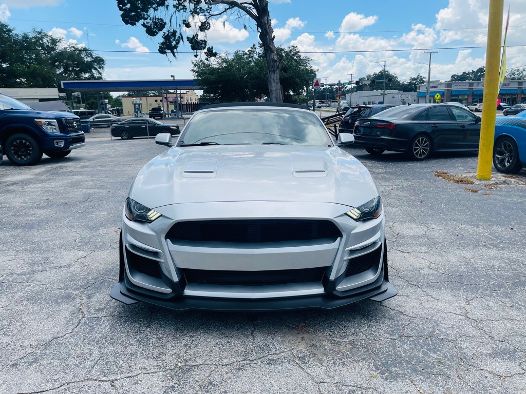 2019 Ford Mustang Image 9