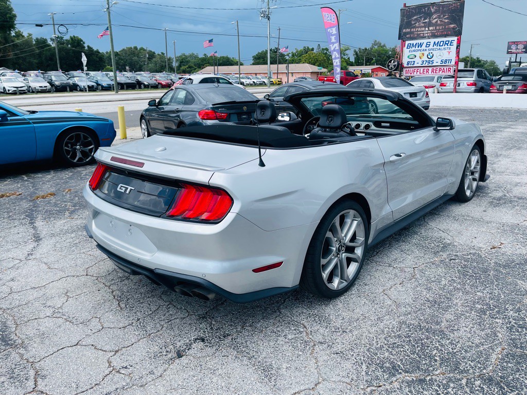 2019 Ford Mustang Image 34