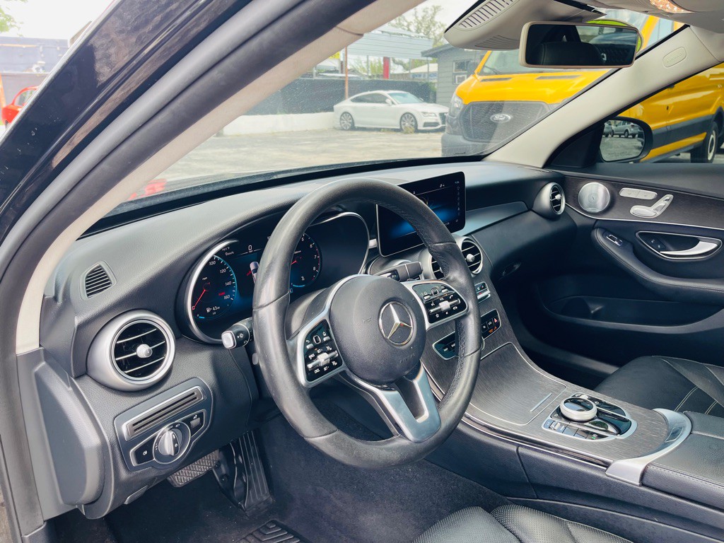 2020 Mercedes-Benz C-Class Image 12