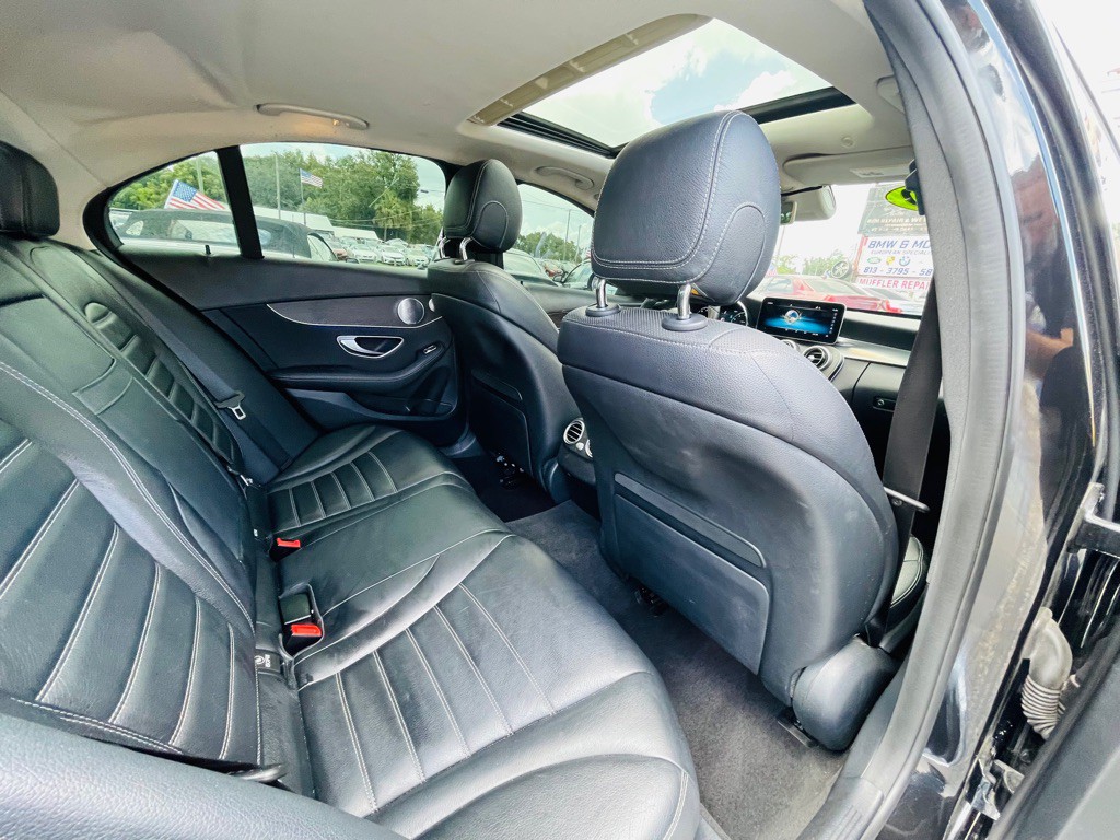 2020 Mercedes-Benz C-Class Image 21