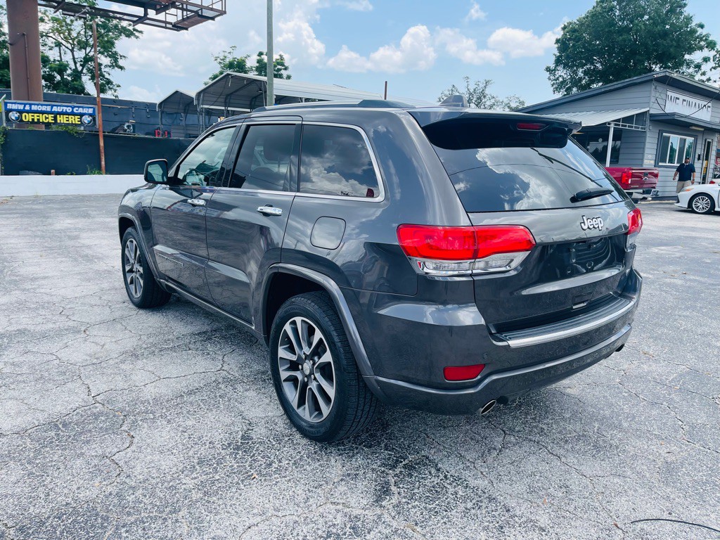 2017 Jeep Grand Cherokee Image 7