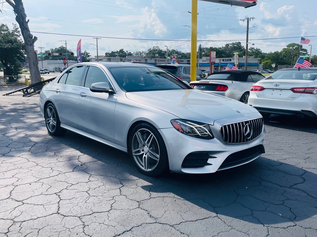 2018 Mercedes-Benz E-Class Image 2
