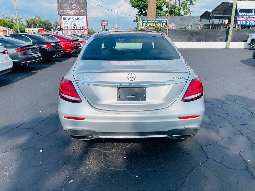 2018 Mercedes-Benz E-Class Image 9